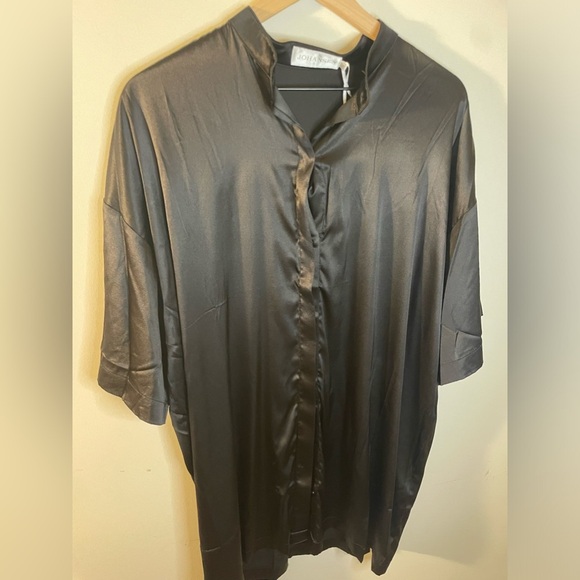 New JOHANSEN|| Mulberry Silk Mini dress in black O/S - Picture 9 of 9